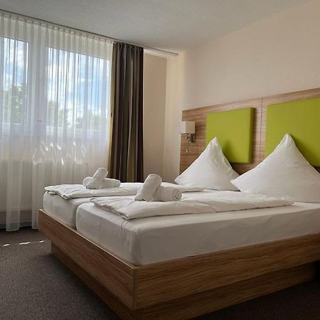 Hotel Ziegenkrug - Прицвальк Экстерьер фото